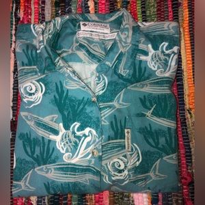 Columbia button up shirt